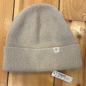Madwell Unisex Beige Knit Beanie